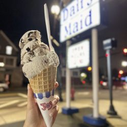 Broadway Dairy Maid - Oreo Cookie (size small)