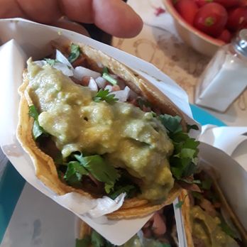 Tacos El Pablano - Street Vendors Near Me - Tijuana, BCN