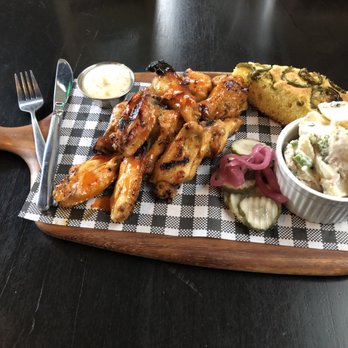 Glengarry Castle Hotel - South Sydney Dirtty Bird Board $18- - Hotels Near Me - Redfern, NSW