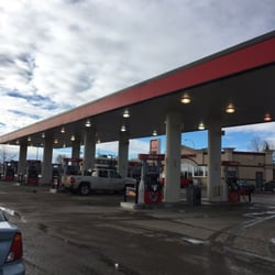 Co-op Gas Bar - Gas pumps, 20 hoses!