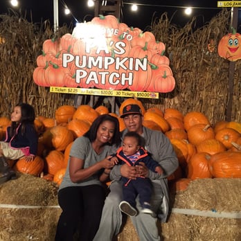 Pa's Pumpkin Patch - Amusement Parks Near Me - Lakewood, California Pa's Pumpkin Patch - Amusement Parks Near Me - Lakewood, California