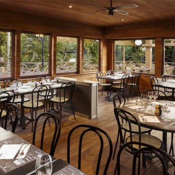 L'Amusoir - French Near Me - Waterloo, WBR L'Amusoir - French Near Me - Waterloo, WBR