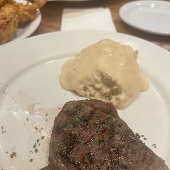 Cheddar's Scratch Kitchen - Top Sirloin Steak & Chicken Tenders - Comfort Food Near Me - Brooksville, Florida Cheddar's Scratch Kitchen - Top Sirloin Steak & Chicken Tenders - Comfort Food Near Me - Brooksville, Florida