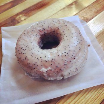 Component Coffee Lab - The Lemon Poppyseed Donut. O....M....G - Coffee & Tea Near Me - Visalia, California