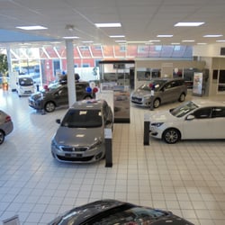 Peugeot PSA Retail Roubaix - Services