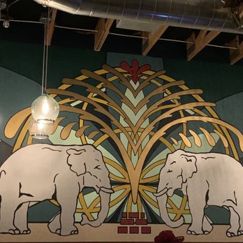 Le Thai - Thai Near Me - Las Vegas, Nevada