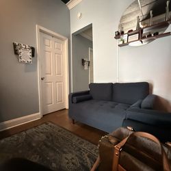 Morgan Ford Massage & Spa - The waiting area.