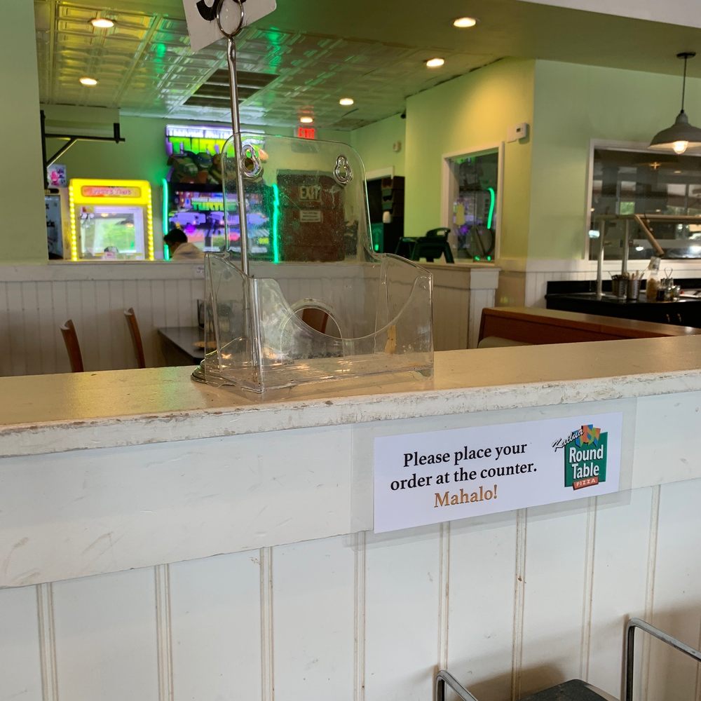 Round Table Pizza - This is a picture of a dirty stand that was on my table. - Pizza Near Me - Kailua, Hawaii Round Table Pizza - This is a picture of a dirty stand that was on my table. - Pizza Near Me - Kailua, Hawaii