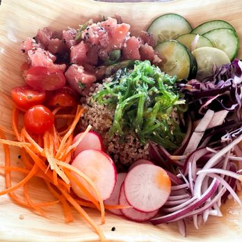 Ocean Lab Taproom - Tuna poke bowl - Breweries Near Me - Carolina, Puerto Rico Ocean Lab Taproom - Tuna poke bowl - Breweries Near Me - Carolina, Puerto Rico