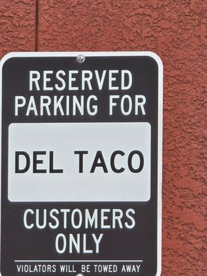 Del Taco by null