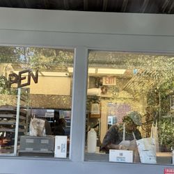Sunrise Biscuit Kitchen - Drive through