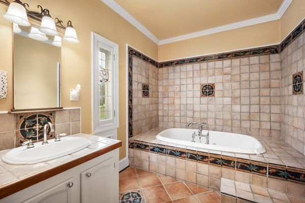 L'Auberge Provencale Inn & Restaurant by null