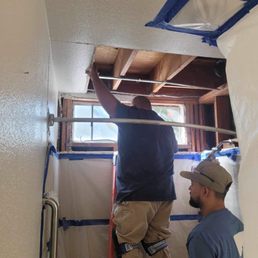 Bluesky in the containment area no PPE's when removing drywall Bluesky in the containment area no PPE's when removing drywall