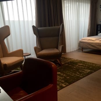 Comfort Hotel Grand Central - Love this room!! - Hotels Near Me - Oslo, 03