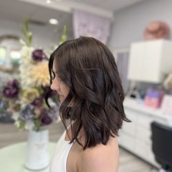 La Petite Salon Deux