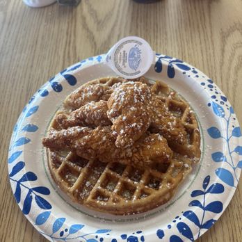 Twin Yolk - Chicken & Waffles - Breakfast & Brunch Near Me - Murfreesboro, Tennessee