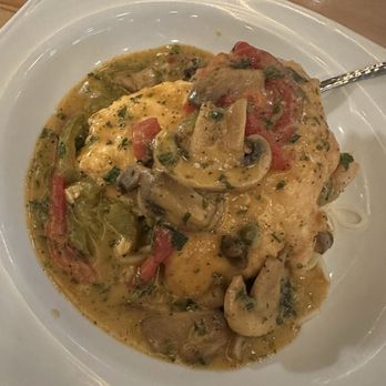 Venezia Trattoria - Chicken Arrabbiata - Italian Near Me - McKinney, Texas