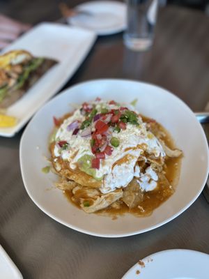 DW Bistro by null