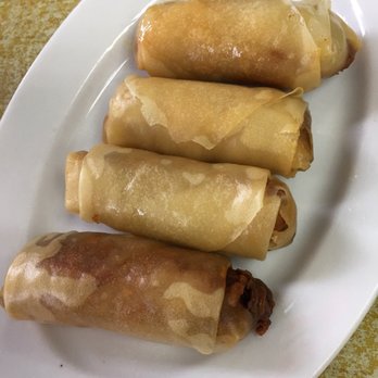 Thanh Da - Small spring roll.. not great... lacked filling, doesn't taste like Viet spring rolls.. $4.95 - Vietnamese Near Me - Brooklyn, New York Thanh Da - Small spring roll.. not great... lacked filling, doesn't taste like Viet spring rolls.. $4.95 - Vietnamese Near Me - Brooklyn, New York