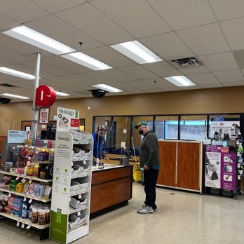 PetSmart - Cats need toys! - Pet Training Near Me - Broadview, Illinois PetSmart - Cats need toys! - Pet Training Near Me - Broadview, Illinois