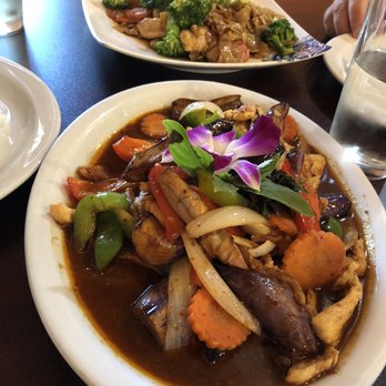 Arches Thai - eggplant with chicken - Thai Near Me - Moab, Utah