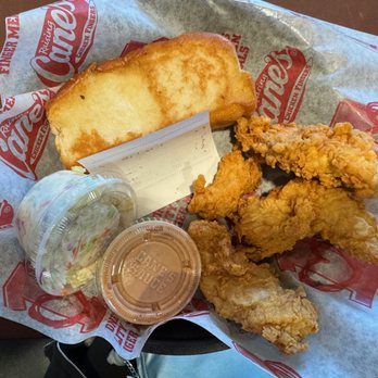 Raising Cane's Chicken Fingers - My little baby meal that costs $10. - Fast Food Near Me - Gilbert, Arizona