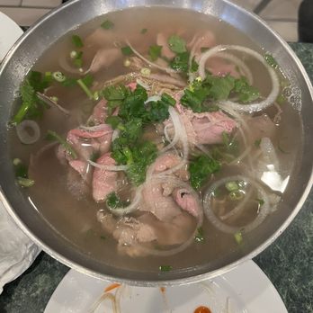 Hale Vietnam - 1. Combo Pho - Vietnamese Near Me - Honolulu, Hawaii Hale Vietnam - 1. Combo Pho - Vietnamese Near Me - Honolulu, Hawaii