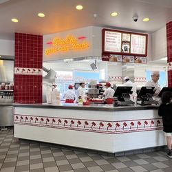 In-N-Out Burger - IN N OUT