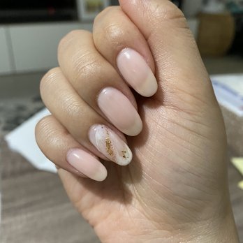 Arete Beauty Spa - Wanted something simple. Marble nail with gold foil. - Nail Salons Near Me - Flushing, New York Arete Beauty Spa - Wanted something simple. Marble nail with gold foil. - Nail Salons Near Me - Flushing, New York