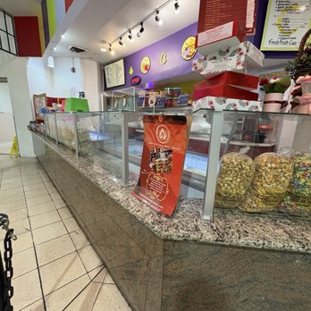 C's Candy Apples and Sweet Treats - Inside Chesapeake Square Mall food court - Candy Stores Near Me - Chesapeake, Virginia C's Candy Apples and Sweet Treats - Inside Chesapeake Square Mall food court - Candy Stores Near Me - Chesapeake, Virginia