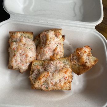 Oak Tree Station - Crab bread - Food Court Near Me - Camas, Washington