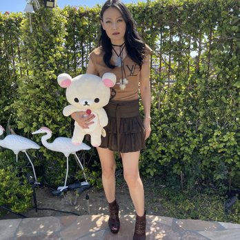 Flannel - Finally wore my Flannel skirt (for a friend's bear themed birthday party) - Women's Clothing Near Me - Los Angeles, California Flannel - Finally wore my Flannel skirt (for a friend's bear themed birthday party) - Women's Clothing Near Me - Los Angeles, California