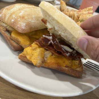 la Madeleine - Chicken Parisien - Breakfast & Brunch Near Me - Alexandria, Virginia la Madeleine - Chicken Parisien - Breakfast & Brunch Near Me - Alexandria, Virginia