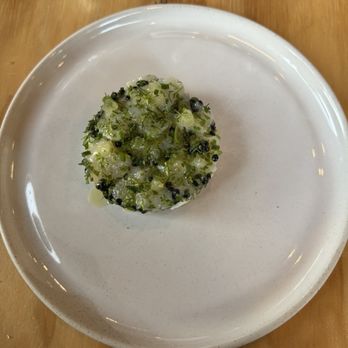 Arlequin Restaurant - Flétan - Desserts Near Me - Rimouski, Quebec