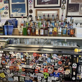 Little A'Le'Inn - Full bar here!! - American Near Me - Rachel, Nevada