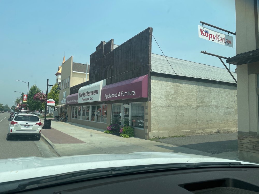 CHRISTIANSEN FURNITURE Updated September 2024 41 S Main St, Ephraim