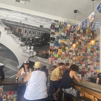 West Oak Nosh - Bar area - German Near Me - Lodi, California