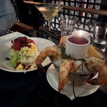 Mr. Lyons - Wedge salad , shrimp cocktail - Steakhouses Near Me - Palm Springs, California