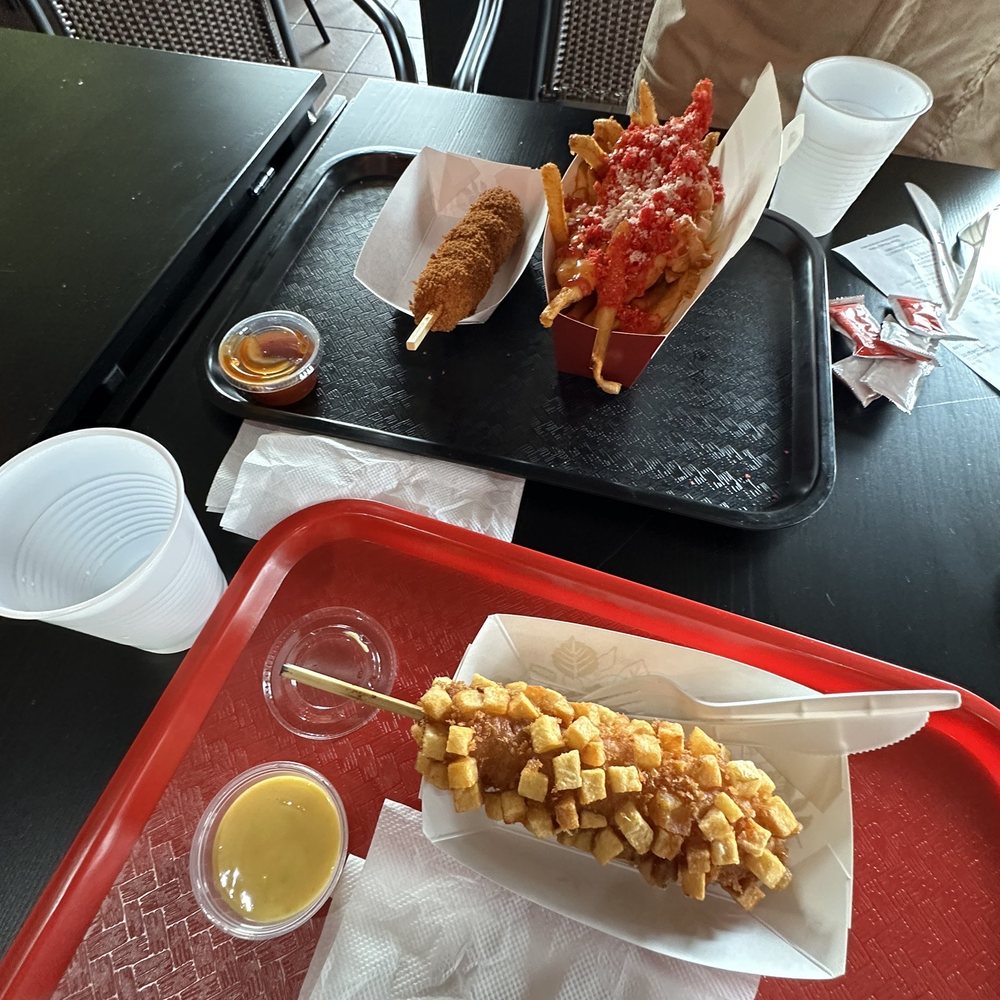 Flaming Kuma - Hot Dogs Near Me - West Lafayette, Indiana Flaming Kuma - Hot Dogs Near Me - West Lafayette, Indiana