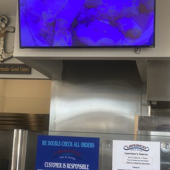 Lawrence's Fish & Shrimp - Chicken Wings Near Me - Chicago, Illinois