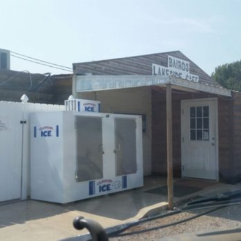 Bairds Lakeside Cafe - American Near Me - Canton, Oklahoma