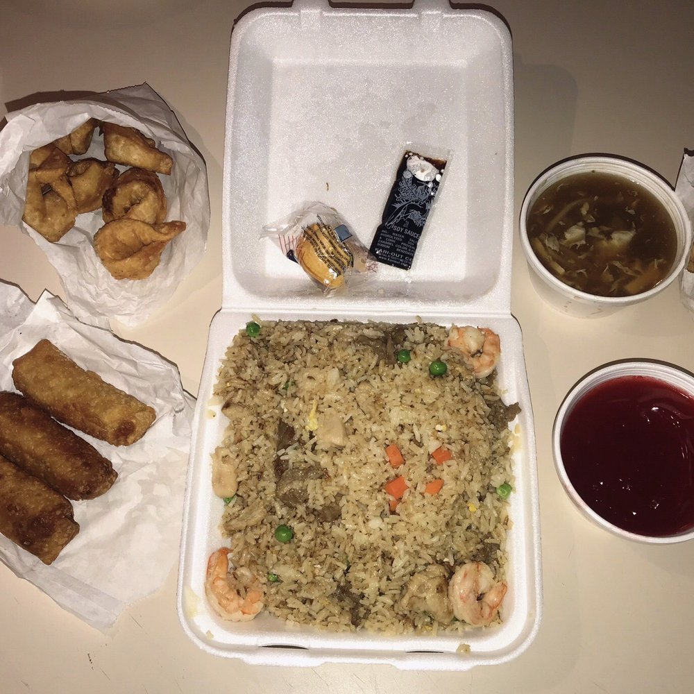 Oriental Kitchen - House Fried Rice, Egg Rolls, Crab Rangoon, Hot and Sour Soup, and Sweet and Sour Sauce - Chinese Near Me - Conway, Arkansas