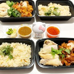 Heng Heng Chicken Rice - Half and half chicken + Garlic rice