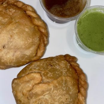Nasha - Veggie samosas - Indian Near Me - Bee Cave, Texas