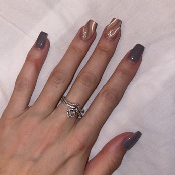Sobe Nails & Spa - Nails done by the young male tech. - Nail Salons Near Me - Miami Beach, Florida