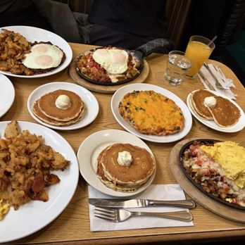 Original Pancake House - coconut pancakes, the standard, original skillet, mini dutch garden - Creperies Near Me - West Caldwell, New Jersey