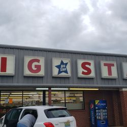 Big Star Super Market - Front