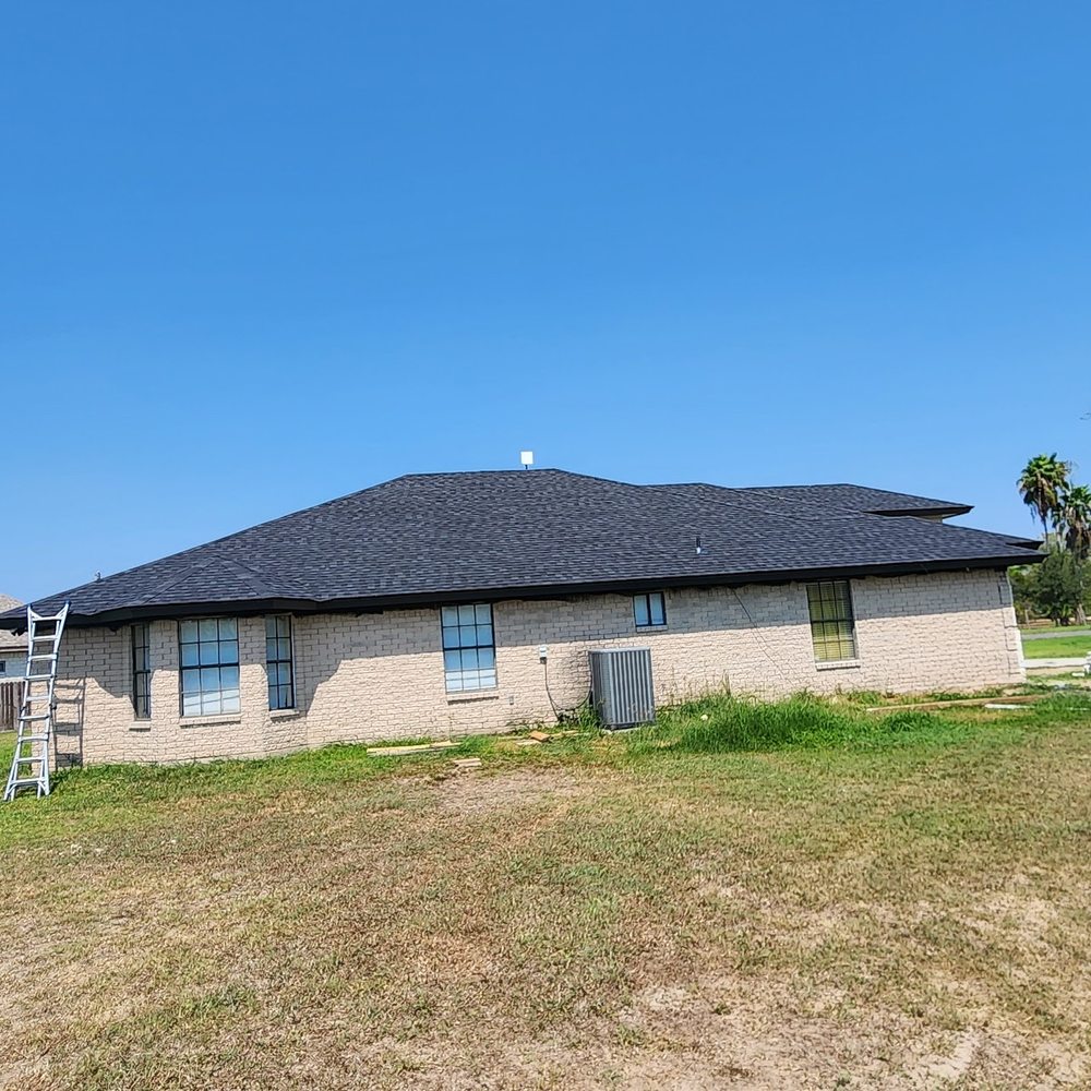 Slide of Reyes Roofing