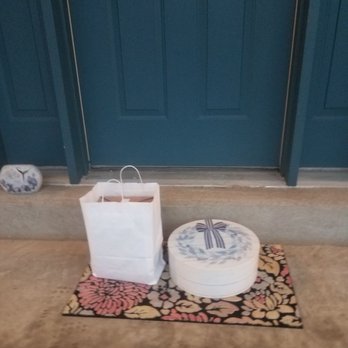 Stone Soup Cottage - Delivery to front porch. - French Near Me - Cottleville, Missouri