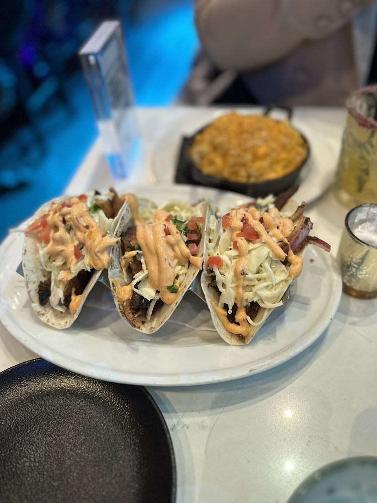 LAGOS RESTAURANT AND LOUNGE 425 Photos & 292 Reviews 727 7th Ave